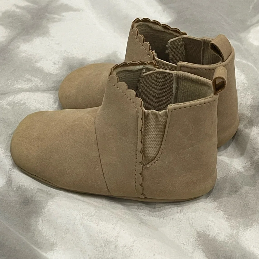 Carters‎ 9-12 Ankle Booties
